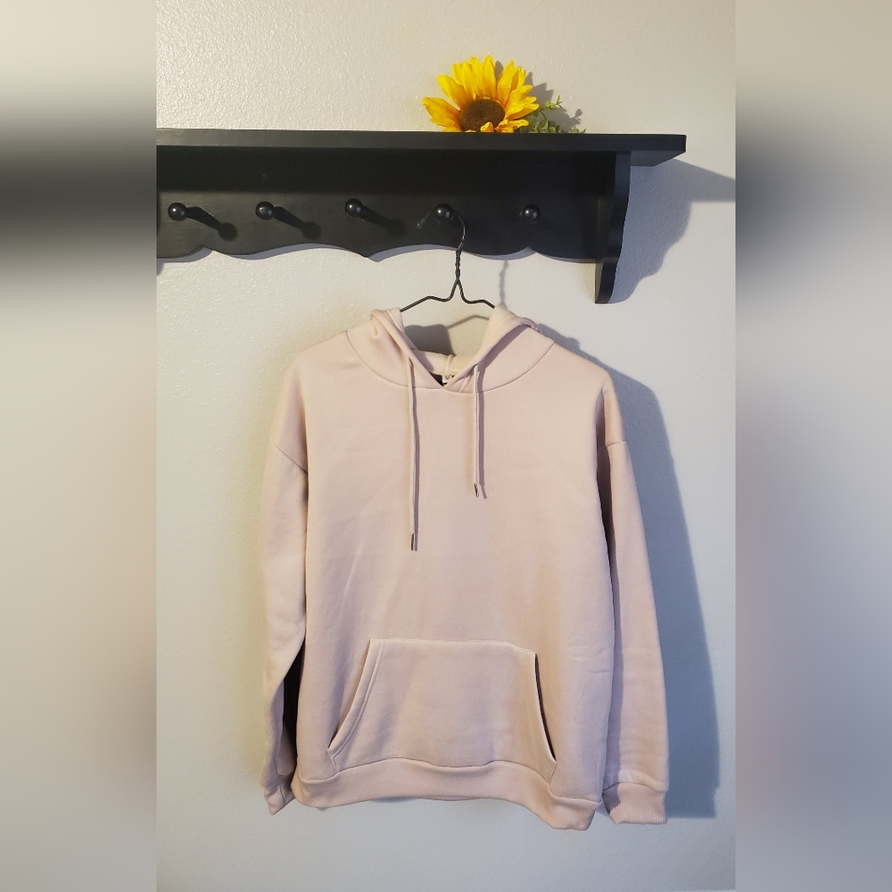 Women's tan hoodie size medium